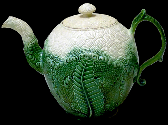 Complete Green glazed plate, circa-1770, similar to the Angelica Knolls fragment shown on left - from a Private collection.